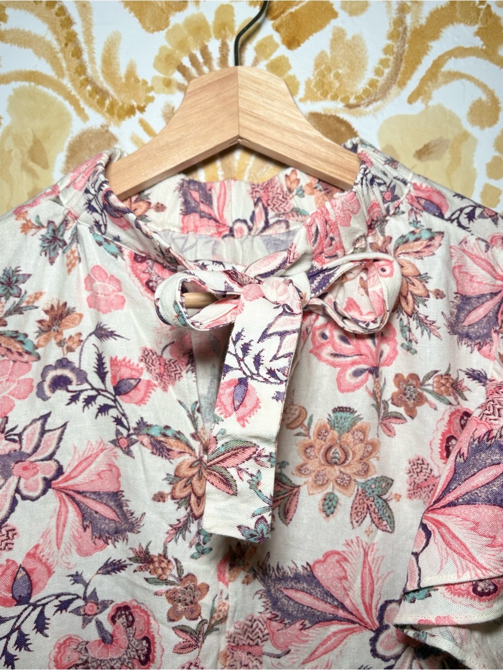 Who What Wear Floral Ruffle Sleeve Blouse | Tie Neck Top | Romantic Cottagecore - Picture 8 of 11